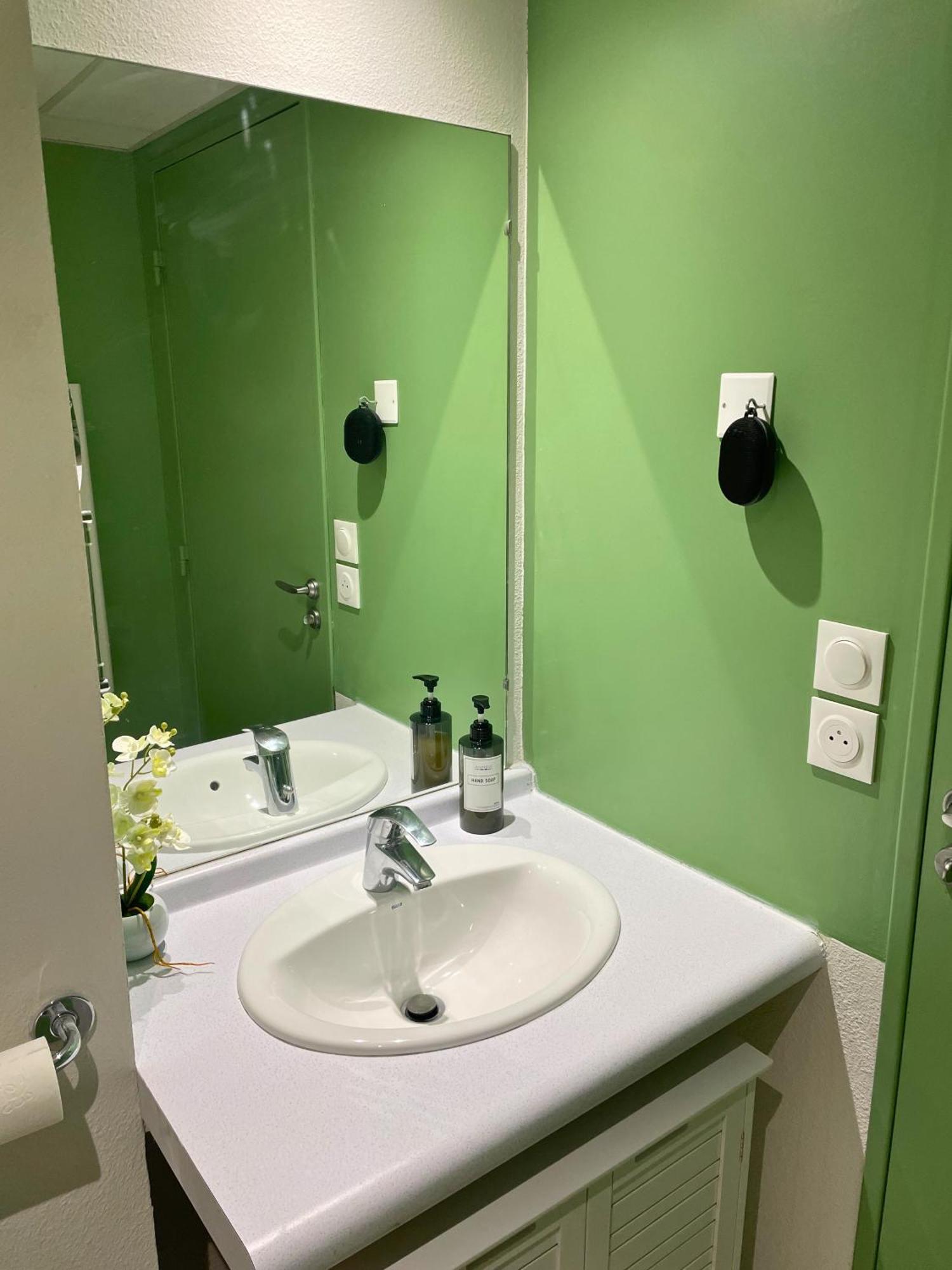 Ferienwohnung Boudoir - Clim-Wifi-Twin-Gare Lourdes Exterior foto