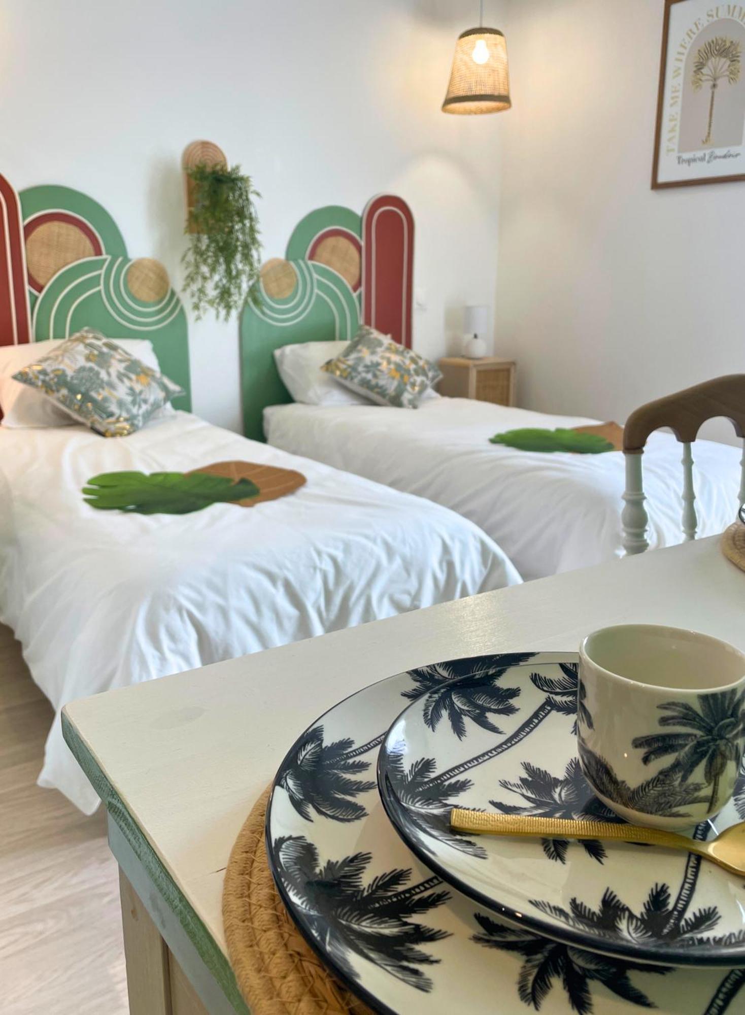 Ferienwohnung Boudoir - Clim-Wifi-Twin-Gare Lourdes Exterior foto